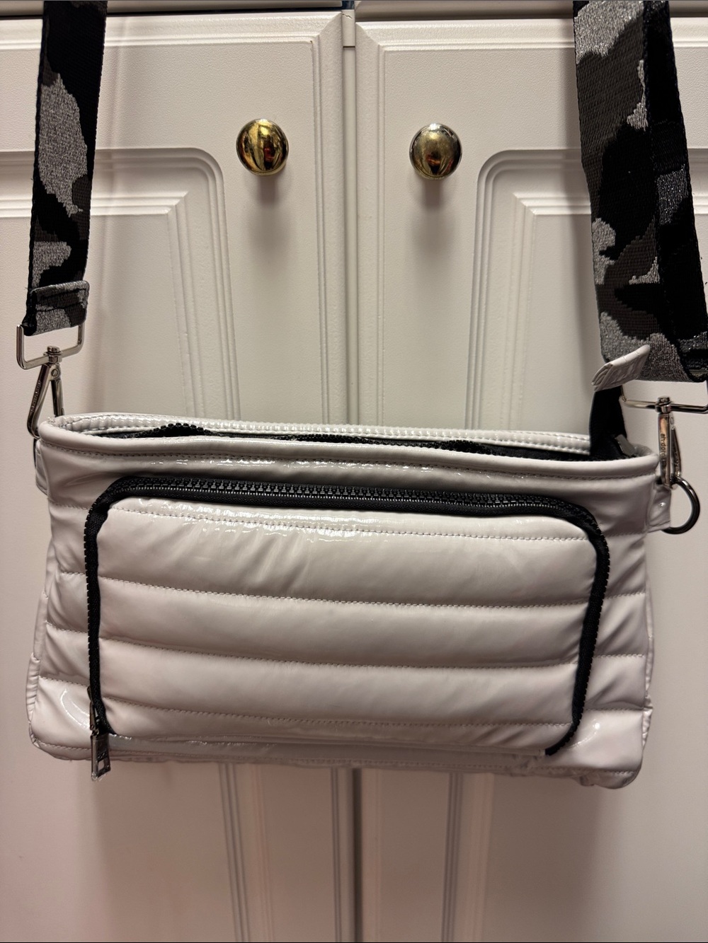 Quilted Puffer Crossbody Bag in Light Gray with Camouflage Strap